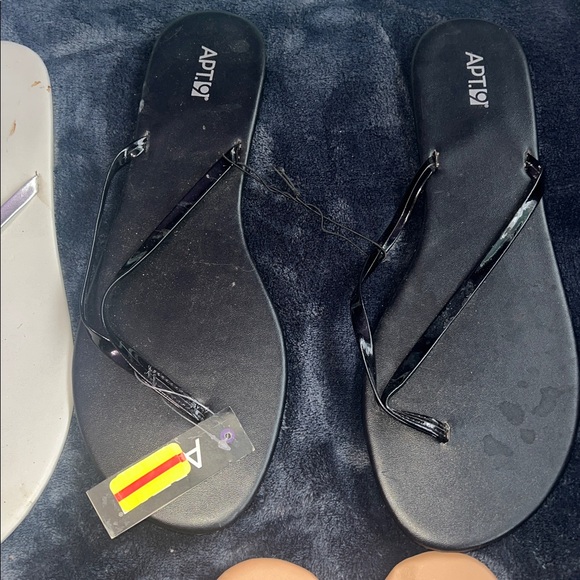 Kohls Lot LC Lauren Conrad Apt 9 Tan and Cream Sandals Size 10 & 11 - Picture 4 of 5